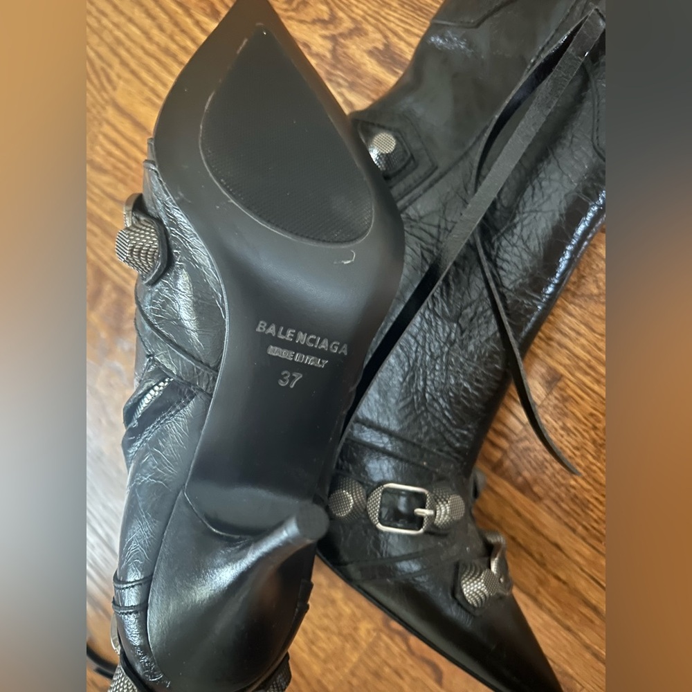 Balenciaga Black Leather Pointed Toe Buckle Ankle Boot Heels EU 37 US 7 - Picture 7 of 9